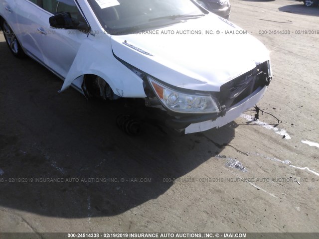 1G4GC5E34DF160998 - 2013 BUICK LACROSSE WHITE photo 6