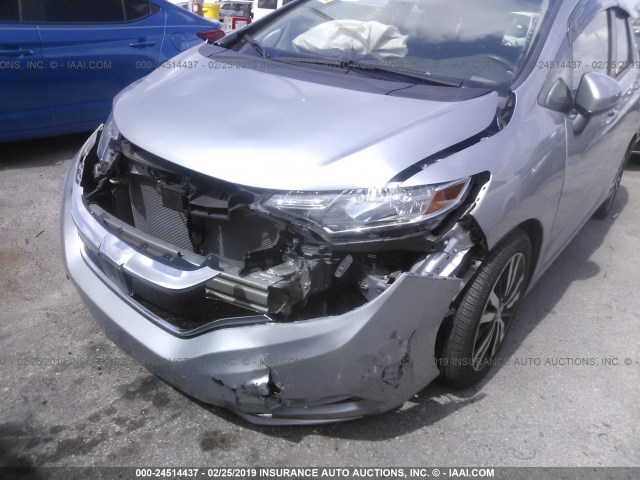 3HGGK5H82JM707519 - 2018 HONDA FIT EX/EXL SILVER photo 6