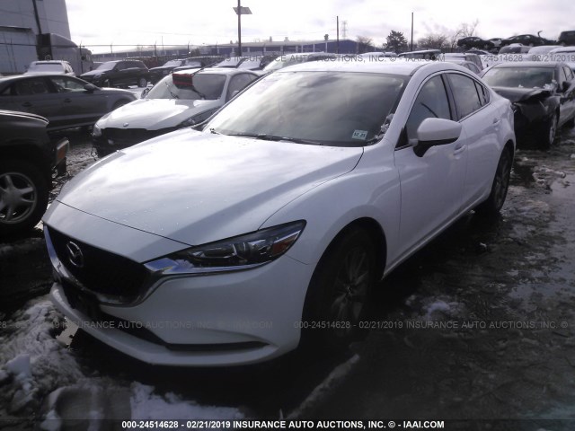 JM1GL1UM6J1329824 - 2018 MAZDA 6 SPORT WHITE photo 2