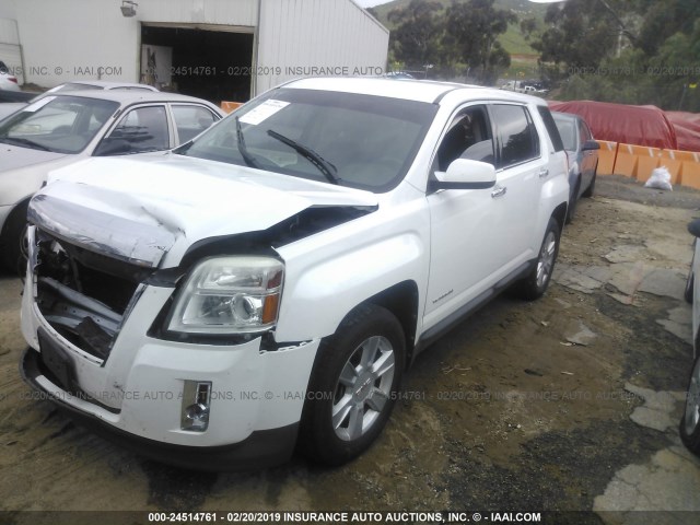 2CTFLREC1B6356433 - 2011 GMC TERRAIN SLE WHITE photo 2