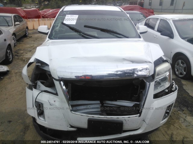 2CTFLREC1B6356433 - 2011 GMC TERRAIN SLE WHITE photo 6