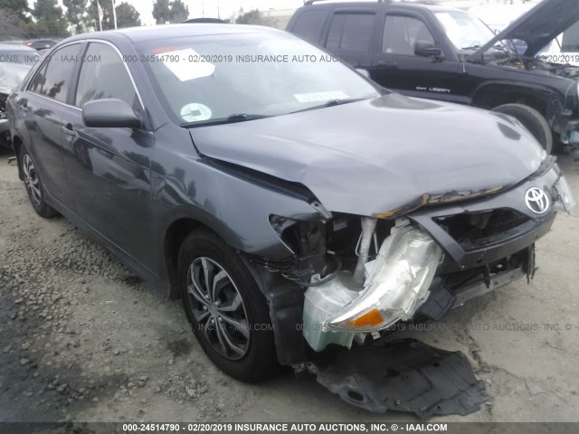 4T1BF3EK2BU127696 - 2011 TOYOTA CAMRY SE/LE/XLE 灰色 照片 1