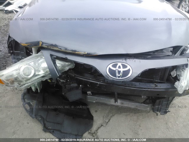 4T1BF3EK2BU127696 - 2011 TOYOTA CAMRY SE/LE/XLE 灰色 照片 6