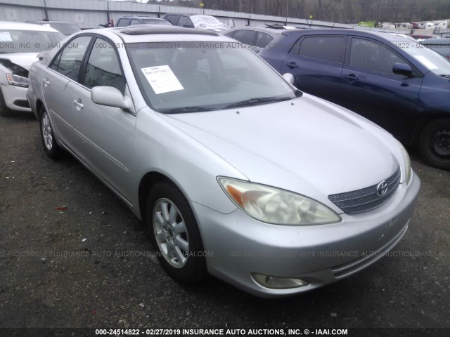 4T1BE32K94U895735 - 2004 TOYOTA CAMRY LE/XLE/SE SILVER photo 1