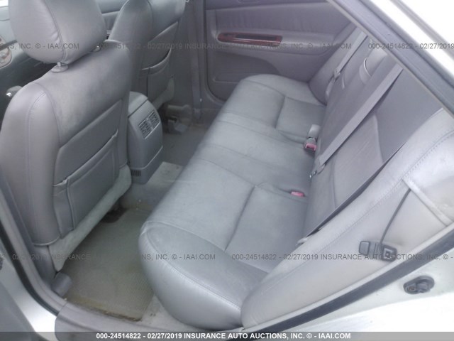 4T1BE32K94U895735 - 2004 TOYOTA CAMRY LE/XLE/SE SILVER photo 8