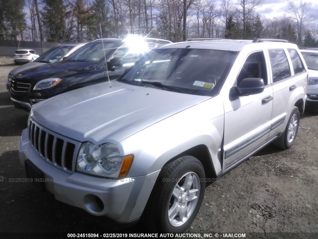 1J4GR48K36C325471 - 2006 JEEP GRAND CHEROKEE LAREDO/COLUMBIA/FREEDOM ვერცხლისფერი ფოტო 2