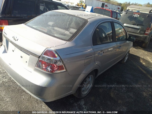KL1TD56667B124922 - 2007 CHEVROLET AVEO LS SILVER photo 4