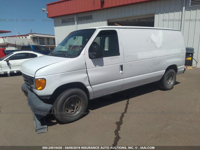 1FTRE14W55HA16278 - 2005 FORD ECONOLINE E150 VAN WHITE photo 2