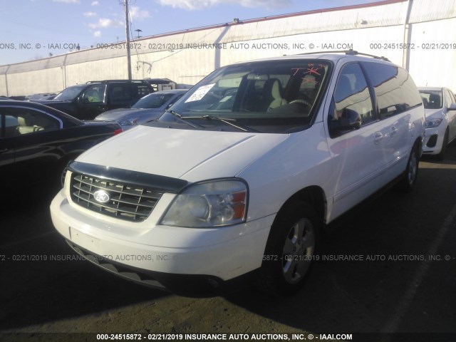 2FMZA57625BA35359 - 2005 FORD FREESTAR SES WHITE photo 2