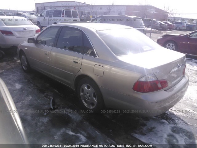 4T1BF28B14U376483 - 2004 TOYOTA AVALON XL/XLS GOLD photo 3