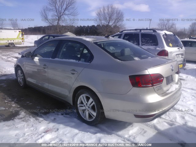 3VW637AJ8DM226921 - 2013 VOLKSWAGEN JETTA HYBRID GOLD photo 3