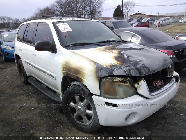 1GKDS13S252313243 - 2005 GMC ENVOY WHITE photo 1