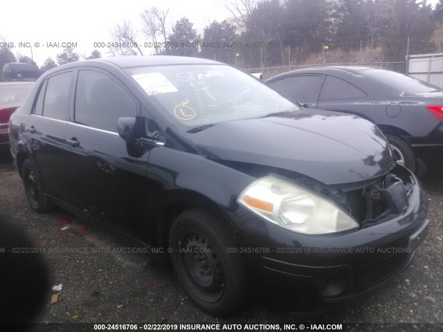 3N1BC11E38L444832 - 2008 NISSAN VERSA S/SL BLACK photo 1