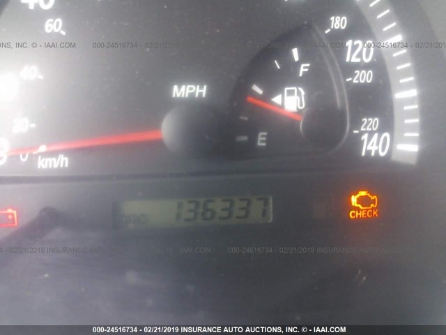 4T1BF32K52U521259 - 2002 TOYOTA CAMRY LE/XLE/SE GRAY photo 7