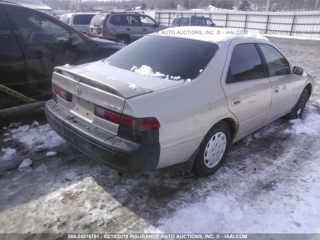 4T1BG22K6WU292328 - 1998 TOYOTA CAMRY CE/LE/XLE 米色 照片 4