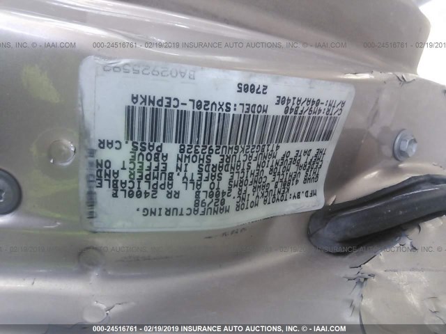 4T1BG22K6WU292328 - 1998 TOYOTA CAMRY CE/LE/XLE 米色 照片 9