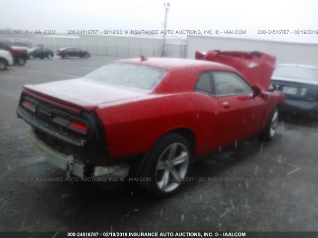 2C3CDZAG7FH733320 - 2015 DODGE CHALLENGER SXT RED photo 4