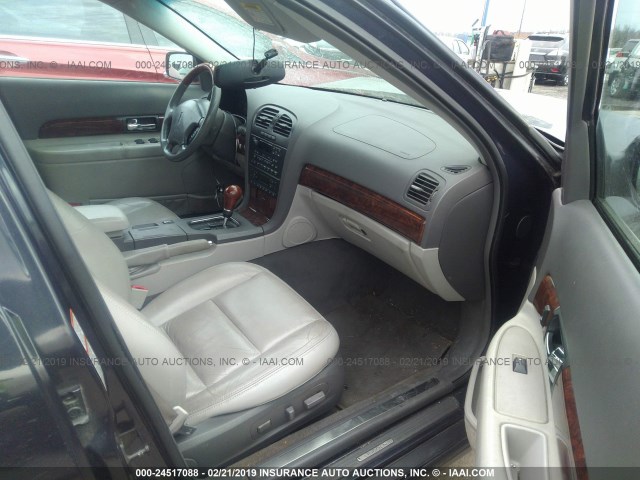 1LNHM87A3YY752918 - 2000 LINCOLN LS أزرق صورة 5