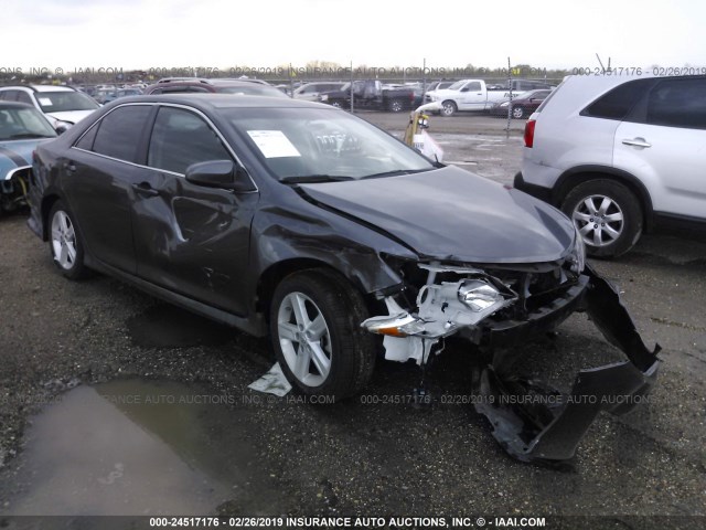 4T1BF1FK4CU067778 - 2012 TOYOTA CAMRY SE/LE/XLE GRAY photo 1