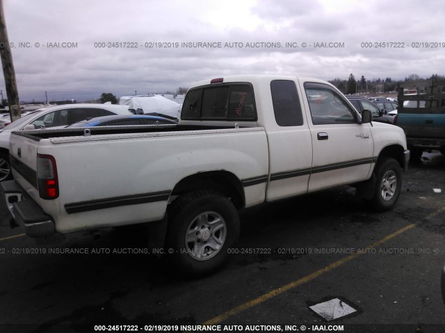 JT4UN24D1V0034404 - 1997 TOYOTA T100 XTRACAB SR5 WHITE photo 4