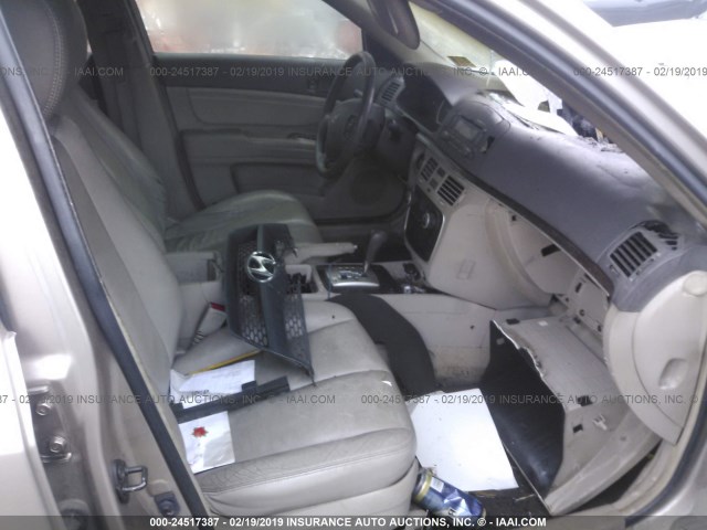 5NPEU46FX6H055953 - 2006 HYUNDAI SONATA GLS/LX Champagne photo 5