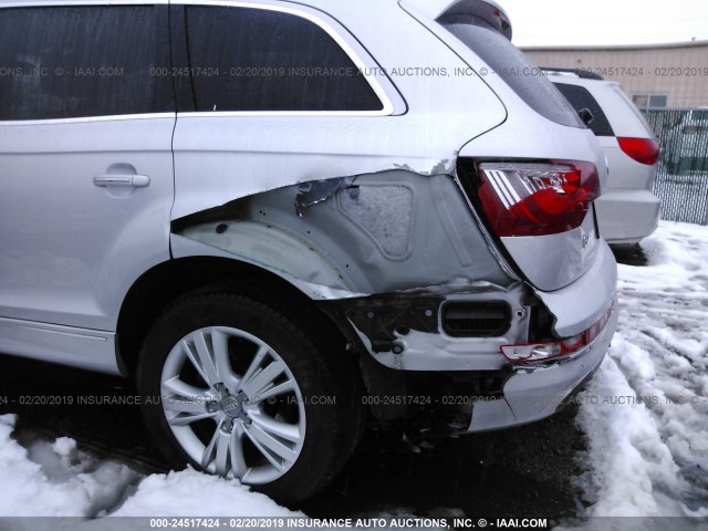 WA1LMAFE1BD003991 - 2011 AUDI Q7 PREMIUM PLUS SILVER photo 6