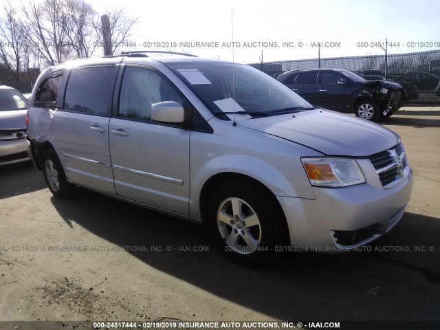 2D8HN54X19R655488 - 2009 DODGE GRAND CARAVAN SXT SILVER photo 1