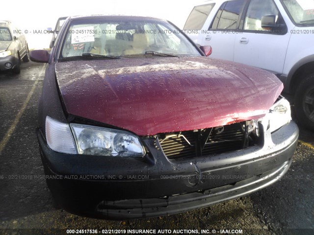 JT2BG22K710545573 - 2001 TOYOTA CAMRY CE/LE/XLE RED photo 6