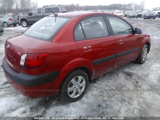 KNADE123586410184 - 2008 KIA RIO LX/SX RED photo 4