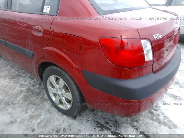 KNADE123586410184 - 2008 KIA RIO LX/SX RED photo 6