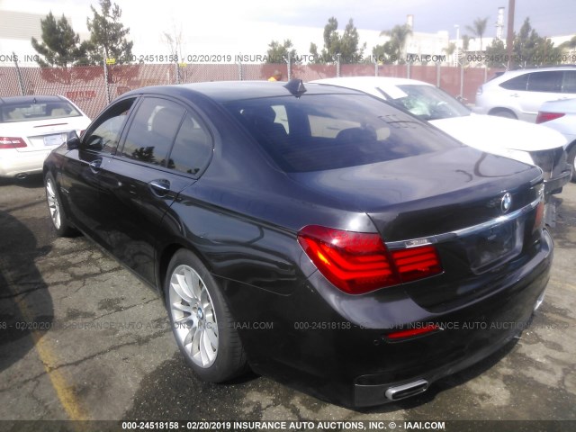 WBAYA8C55DD227542 - 2013 BMW 750 I GRAY photo 3