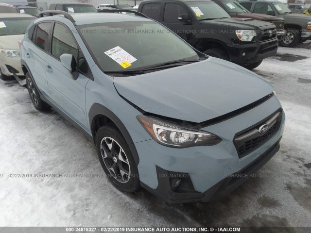 JF2GTADC5J8215815 - 2018 SUBARU CROSSTREK PREMIUM Light Blue photo 1