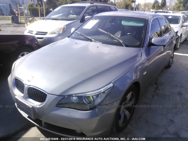 WBANA53574B852313 - 2004 BMW 525 I SILVER photo 2