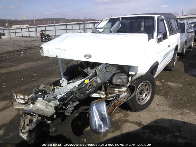 1N6SD11S7SC470155 - 1995 NISSAN TRUCK E/XE WHITE photo 2