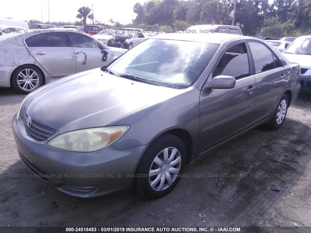 4T1BE32K44U855661 - 2004 TOYOTA CAMRY LE/XLE/SE GRAY photo 2
