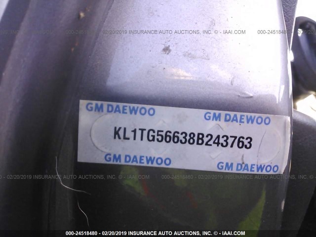 KL1TG56638B243763 - 2008 CHEVROLET AVEO LT GRAY photo 9