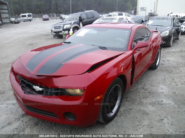 2G1FA1E36C9152092 - 2012 CHEVROLET CAMARO LS RED photo 2