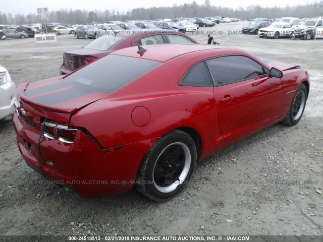 2G1FA1E36C9152092 - 2012 CHEVROLET CAMARO LS RED photo 4