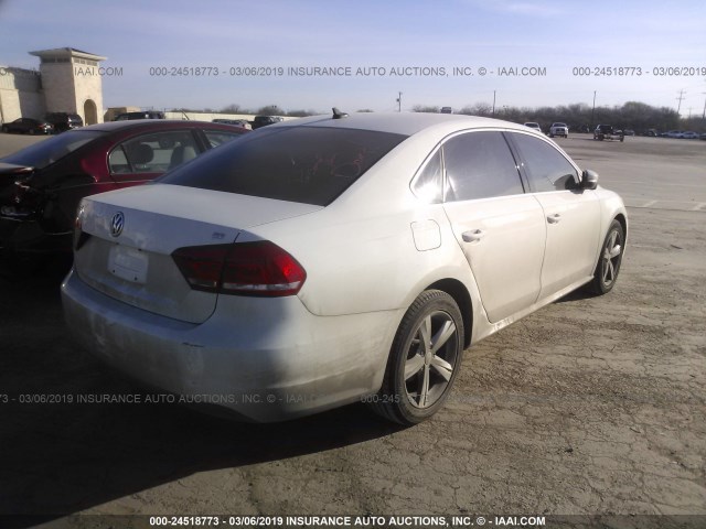 1VWBP7A36DC107173 - 2013 VOLKSWAGEN PASSAT SE WHITE photo 4