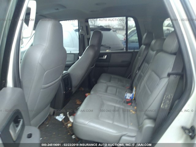 1FMRU15L83LA42919 - 2003 FORD EXPEDITION XLT GRAY photo 8