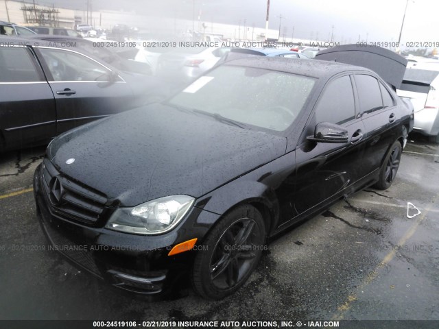 WDDGF4HB1DR293912 - 2013 MERCEDES-BENZ C 250 BLACK photo 2