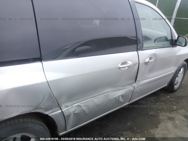 2FMDA52205BA60484 - 2005 FORD FREESTAR SEL SILVER photo 6