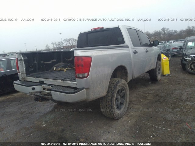 1N6AA07C78N325399 - 2008 NISSAN TITAN XE/SE/LE/PRO-4X SILVER photo 4