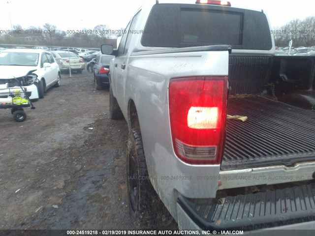 1N6AA07C78N325399 - 2008 NISSAN TITAN XE/SE/LE/PRO-4X SILVER photo 8