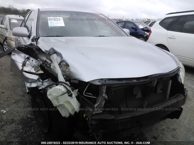 4T4BE46K88R046496 - 2008 TOYOTA CAMRY CE/LE/XLE/SE SILVER photo 6