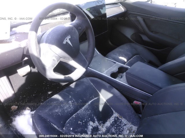 5YJ3E1EB6JF070765 - 2018 TESLA MODEL 3 BLACK photo 5