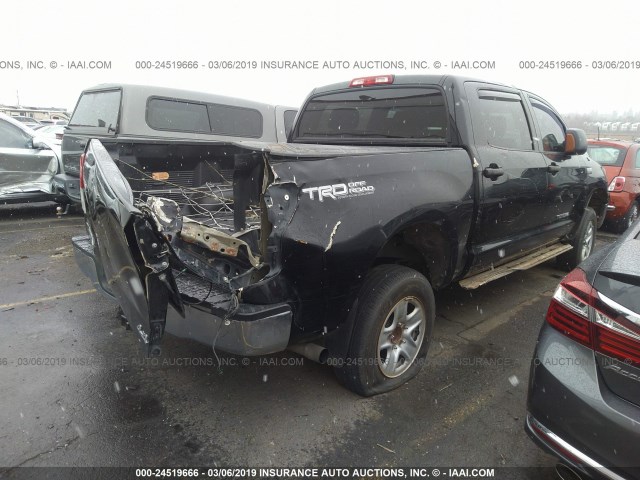 5TFDY5F15BX163096 - 2011 TOYOTA TUNDRA CREWMAX SR5 BLACK photo 4