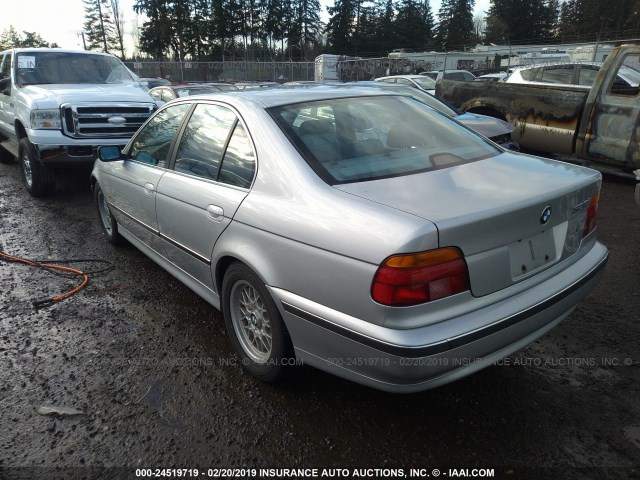 WBADM6344YGU16611 - 2000 BMW 528 I AUTOMATIC SILVER photo 3