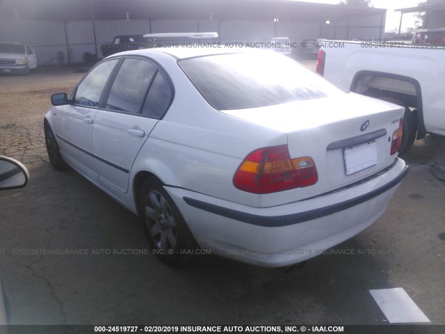 WBAAZ33464KP83052 - 2004 BMW 325 IS SULEV WHITE photo 3