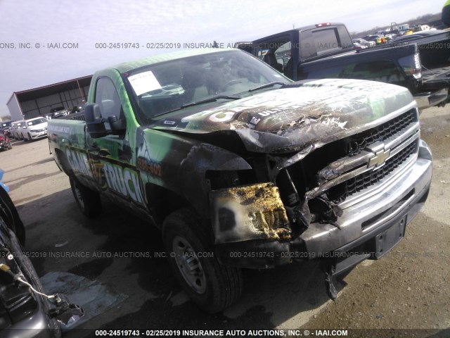 1GCHC44KX9E115086 - 2009 CHEVROLET SILVERADO C2500 HEAVY DUTY GREEN photo 1